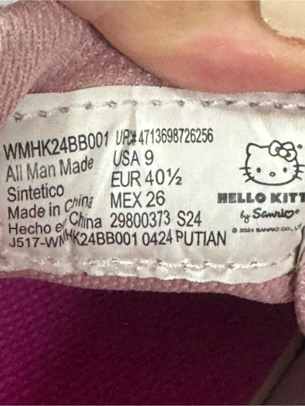 Hello Kitty Pink Womens 9 Lace-Up Sneakers